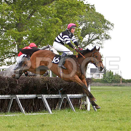 Cairncastle , Fell, Jockey - J D Moore -FT8E2295-e