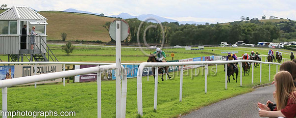 01st Montel Glory (13 , white, green stripe ) Jockey: Niall Moore7 , Trainer: Philip Fenton