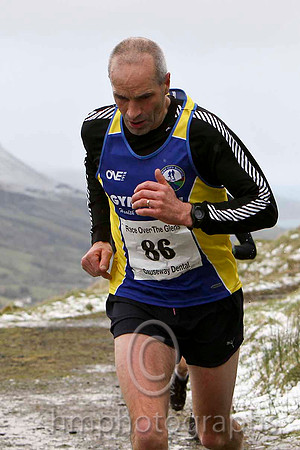 Dale Mathers - Newry City Runners, 5th in 36.41 - FT8E8077-e