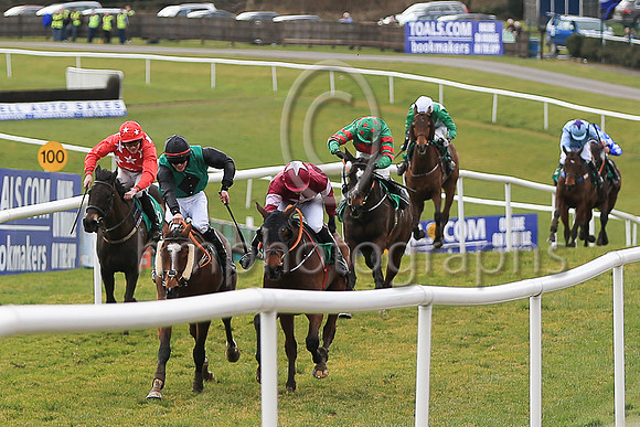 01st Isodon and Katie O'Farrell ( 2 , maroon, white star ) Trainer - G Elliott , Owner - Gigginstown House Stud