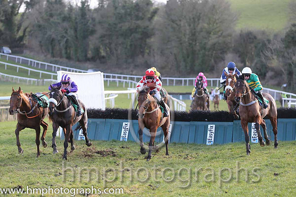 Race 4 7th - Havana Dancer (IRE) (2 ) Jockey: B T O'Connell - Trainer: A J Black - red, white stars