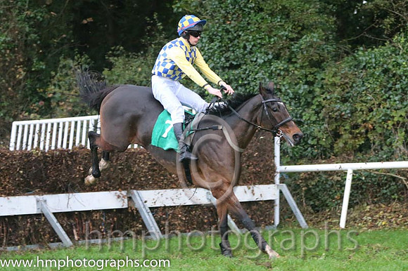 03 Personal Shopper and B R Dalton - - 03rd (7 ,Yellow and blue check ) Trainer - H Smyth