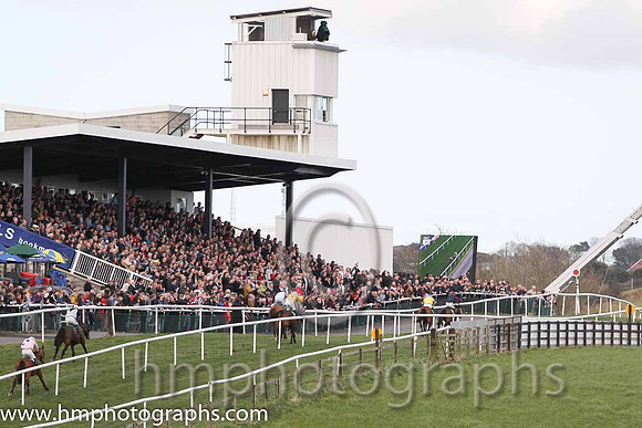 The Ulster Grand National at Downpatrick - FT8E4435-62
