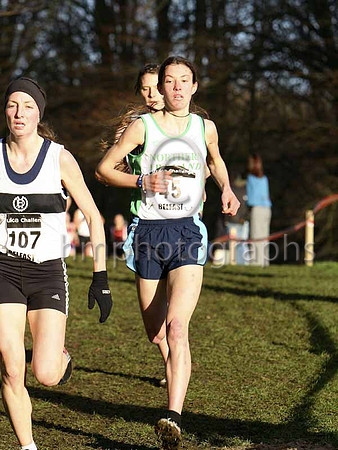 Fiona Mahon (107) Donore Harriers , 30th in 22.22 & Ruth Gillispie (45) City of Lisburn 29th in 22.17 - IMG_6717-e3a4j