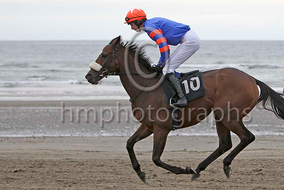 Romeo's On Fire , Winner, Jockey Mr K E Powers  - FT8E4449-e