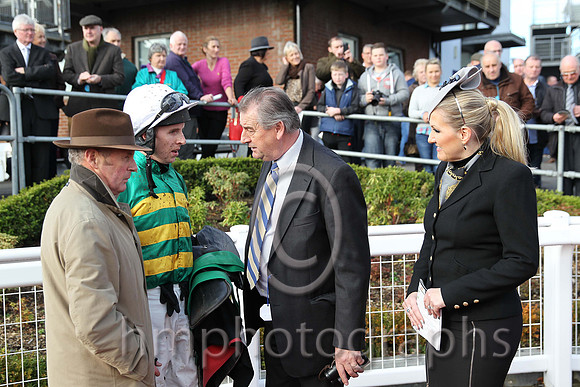 01st De Name Escapes Me ( 3 , orange and green hoops ) and M.P. Walsh - Trainer : Noel Meade - Owner : John P. McManus