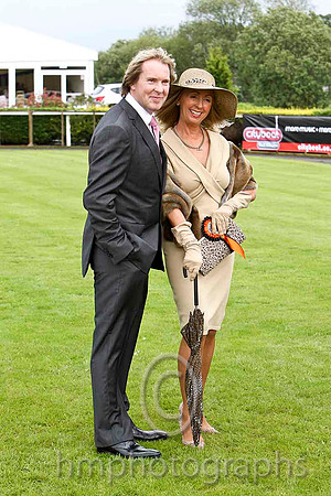 Mike Todd Manager of Down Royal & Elaine Baird from Bangor - FT8E5743-e