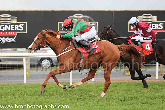 01st Rashaan and S W Flanagan ( 3 , green, red cross belts ) Trainer - C Kidd , Owner - Mrs T J Kidd  Mrs R Treacy