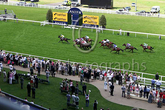 R1 - Moohaajim & Andrea Alaeni winning Race 1 at Ascot - IMG_9853-e