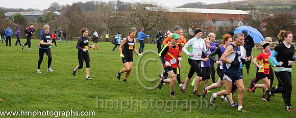 Start of the Women's and Veteran Men's Race at the Malcolm Cup at Ballyclare