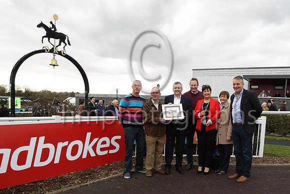 01st Shanklys Dawn and A W Short 5 ( 9 , red amd black qtrd ) Trainer - P J Rothwell , Owner - James Guilfoyle