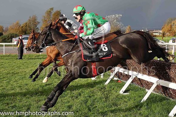 F Woodford Island and K M Donoghue ( 6 , green, red spots ) Trainer - G Elliott , Owner - T J Doran