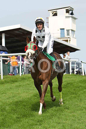 Casadei 5th,  Jockey Andrew J McNamara- CU2D1738-e