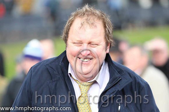 01 David Gordan Roberts owner of winner Gilt Shadow - FT8E0309-27