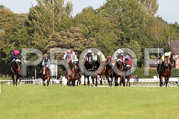 Bogini (extreme left ) in the lead -CU2D9516-e