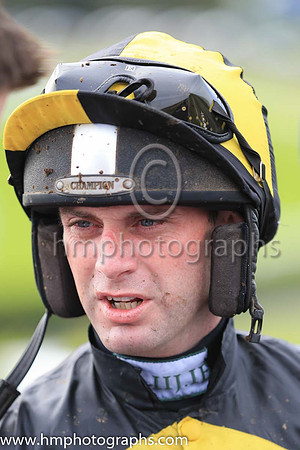 01st Sir Raston and N P Madden ( 3 , black and yellow chevrons ) Trainer - D K Weld , Owner - Calumet Farm