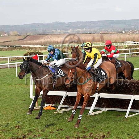 Vardas Supreme & D J Bates - 2nd , Hidden Present & B R Dalton -3rd & Lusiad & C D Maxwell - 7th - IMG_0180-e