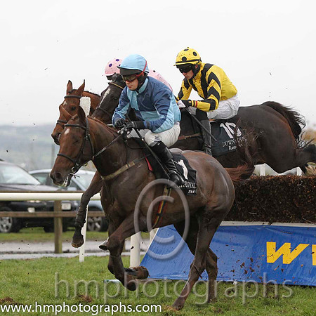 03 Prosperity Square & B R Dalton - 3rd (1, dark blue and light blue qtrd) - FT8E0454-18