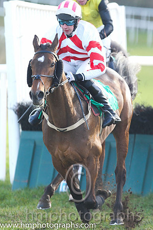 Race 4 4th - Luckynumberslevin (IRE) (11 ) Jockey: R Loughran - Trainer: Miss F Slevin - red and white chevrons