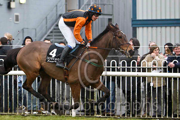 Inverglen , Jockey Mr B G Crawford - 6th - CU2D1992-e