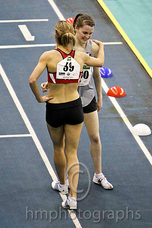 Orla Drumm (39 UCC AC &  Ciara Mageean (180) City of Lisburn 3rd - Senior Woman's 1500m - FT8E0203-e
