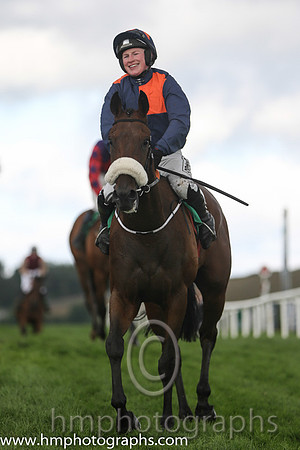 01 Tom's Article & Ms N Carberry - winners (3, orange and blue qtrd) - AA1V0977