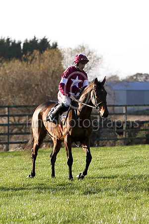 Four Commanders , winner - Jockey D N Russell -FT8E6592-e
