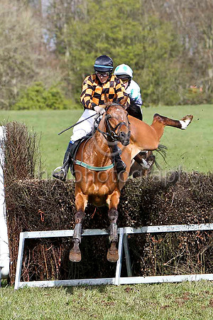 Red Admirable (4 amber & black check) & B G Crawford - 4thFT8E2373-e2