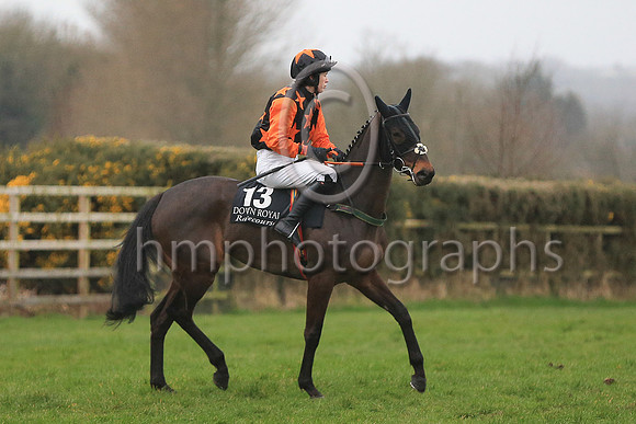 16th Derecho Storm and Ms K Ferris ( 13 , black, orange stars ) Trainer - Eoin Barry , Owner - Brian Ferris
