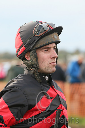 01st YOU MUST KNOW ME and B O'Neill ( 4 , RED,black chevrons; red,black chevrons sleeves; red  black qtd cap ) Trainer: D.M. Christie,, Owner : Alistair Corrigan