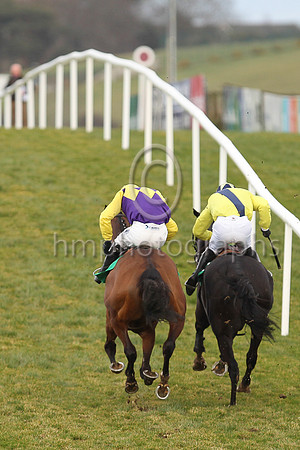 01st Timewaitsfornoone and Mr M J O?Hare 5 ( 3 , yellow, blue sash ) Trainer - A Fleming , Owner - Barry Connell