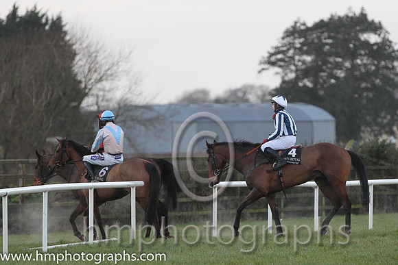01 Red House Hill & Mr D J O'Leary - winners (6, pink, light blue chevron ) &On Fiddlers Green & Mr S Crawford - 6th (4, dark blue and white stripes) - FT8E3147-63