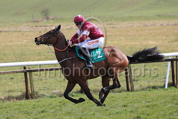 01st Game Of War and D N Russell ( 2 , maroon, white star ) Trainer - H de Bromhead , Owner - Gigginstown House Stud