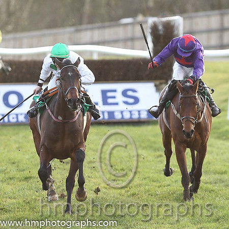 Race 5 2nd - Ardmillan (IRE) (1 ) Jockey: A J Fox (4) - Trainer: S R B Crawford - purple, red star