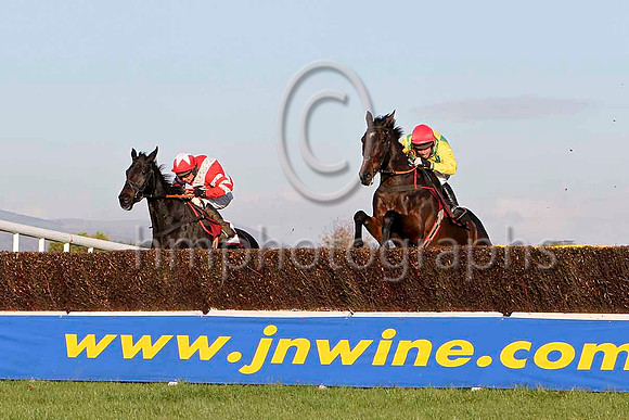 The Nightingale , 3rd - Jockey P Carberry - & Sizing Europe , 2nd - Jockey A E Lynch - FT8E7003-e2