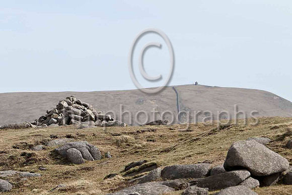 Summit of Slievenaglogh in foreground - Commedagh summit in background - FT8E1906-e