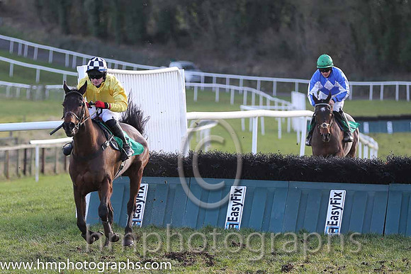 Race 4 12th - Sue And Isi (IRE) (7 ) Jockey: K C Sexton (3) - Trainer: J J Lambe - yellow