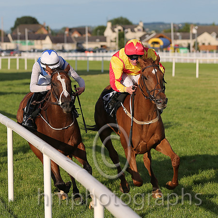 1st No 6 Annagh Haven (IRE) (5) - Jockey: C D Hayes - Trainer: M Mulvany - Colours: red and yellow diabolo