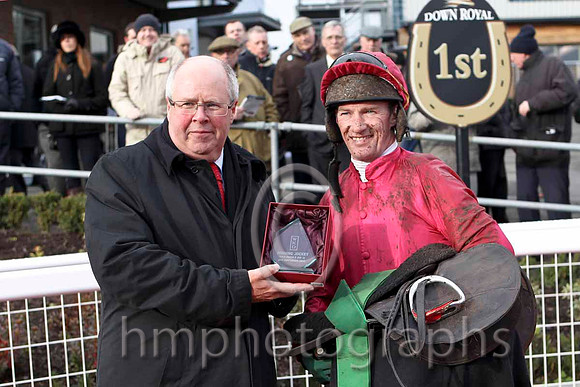 P Carberry - Winner (1, Cerise) - CU2D4527-e2