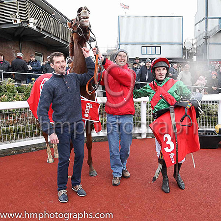 01st Rashaan and S W Flanagan ( 3 , green, red cross belts ) Trainer - C Kidd , Owner - Mrs T J Kidd  Mrs R Treacy