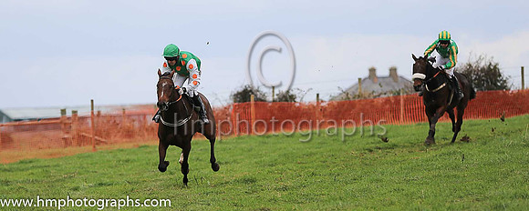 01st TALKISCHEAP and B O'Neill ( 2 , EMERALD GREEN,orange spots; white sleeves,orange spots; emerald green cap ) Trainer: Donnchadh Doyle,, Owner : Syndicate Monbeg