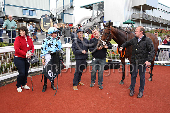 01st Mr Michael  Shane Foley (6, light blue, black stars) trainer Adrian Brendan Joyce, Owner Mrs Christina Joyce