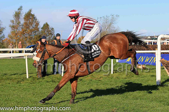 01st Mega Fortune and K M Donoghue ( 10 , maroon and white stripes ) Trainer - G Elliott , Owner - C Jones