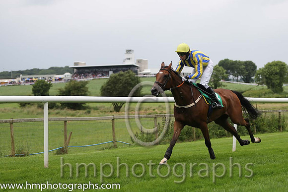 06 Beau Ballistic & T Dowling - 6th (12, green and white stripes) - AA1V0746