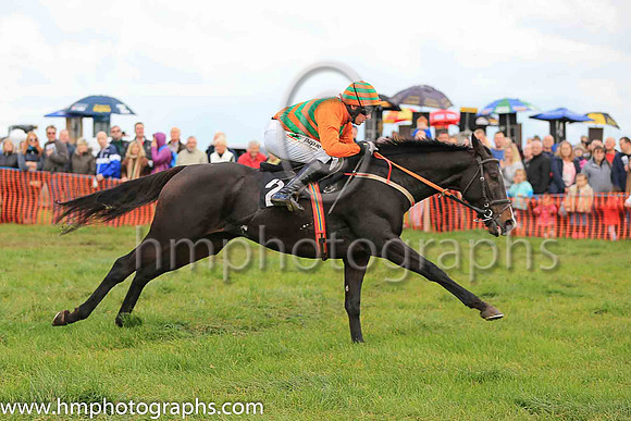 01st VALMY BAIE (FR) and B O'Neill ( 2 , ORANGE; orange sleeves,green chevrons; orange  green hooped cap ) Trainer: D.M. Christie,, Owner : Nicholas, Ray