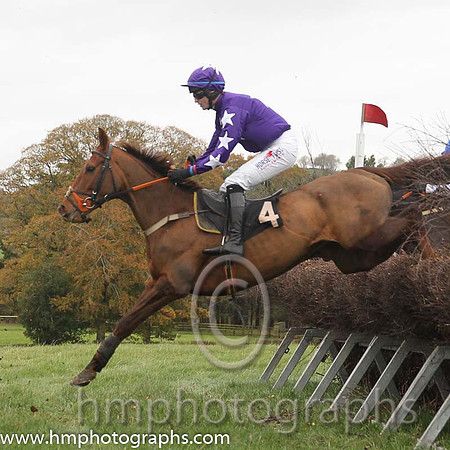 05 Cara Vic and J C Barry - - 05th (4 ,purple, white star ) Trainer - Karl Thompson