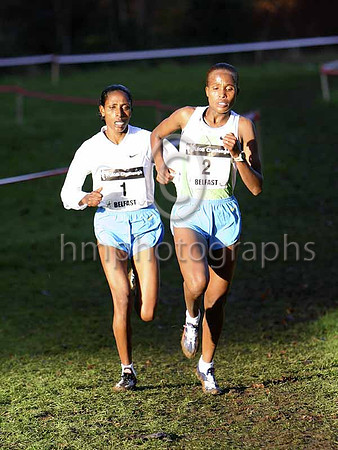 Etalemehu KIdane (1) Ethopia, Winner in 19.29, Teyiba Erkesso (2) Ethopia 2nd in 19.33 - IMGIMG_6749-e3a4j