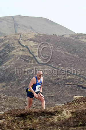 Ricky Cowan - Mourne Runners - 135th in 3.56.12 FT8E1896-e
