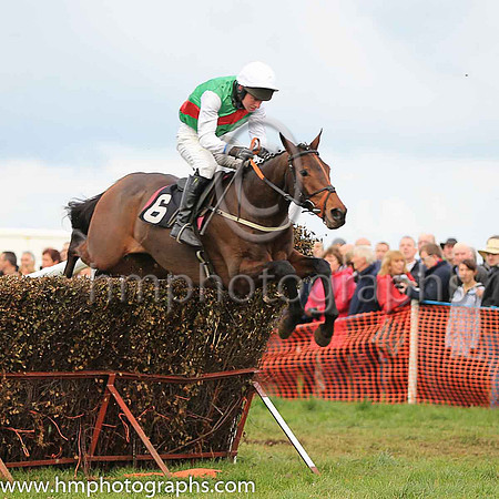 02nd QUIET ACCOUNT and N McParlan ( 6 , EMERALD GREEN,red sash; white sleeves; white cap ) Trainer: C.A. McBratney,, Owner : Frances J. Savage
