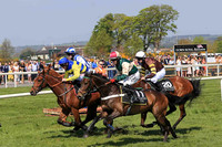 08th Hatters Hero and M A Enright ( 11 , dark green and beige hoop ) Trainer - E P Harty , Owner - Hatters Partnership